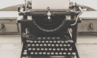 Características esenciales de un documento formal